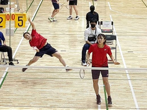 神戸学院大学バドミントン部 神戸学院大学バドミントン部